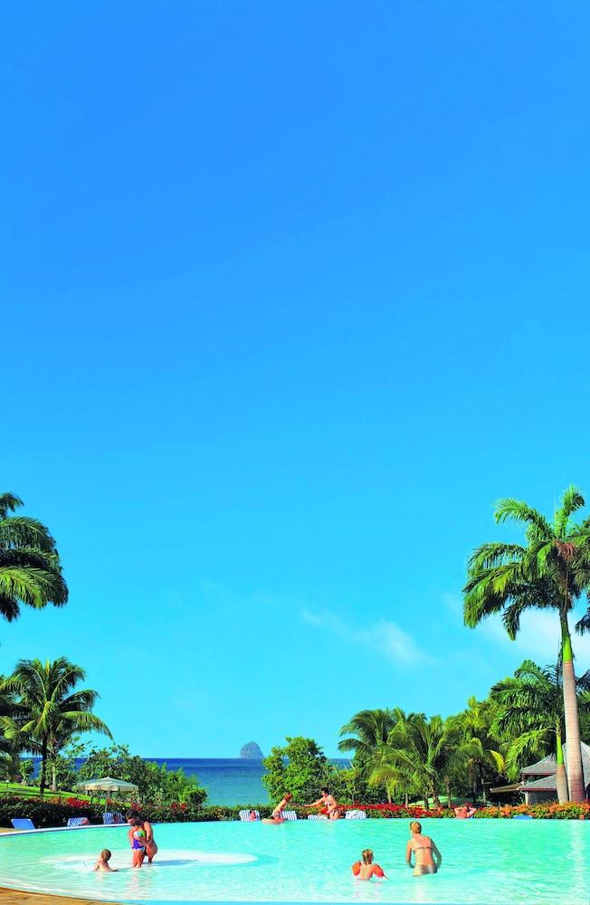 Residence Pierre & Vacances Premium Les Ilets 상트루스 외부 사진